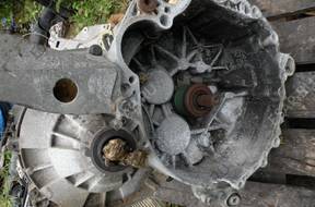 КОРОБКА ПЕРЕДАЧ VOLVO V70 2,5TDI