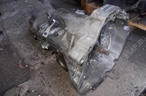 КОРОБКА ПЕРЕДАЧ VW B5 AUDI A4 A6 2.3 VR5 V5    EAC