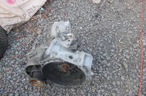 КОРОБКА ПЕРЕДАЧ vw bora poj 1,9 115 год 01 6-СТУПЕНЧАТАЯ .