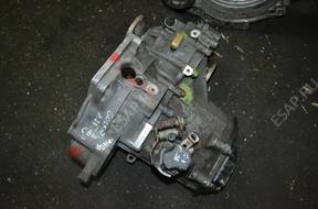 КОРОБКА ПЕРЕДАЧ VW GOLF III 1.8  CHB CEW APW