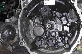 КОРОБКА ПЕРЕДАЧ VW PASSAT 88- 1.8