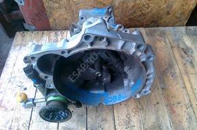 КОРОБКА ПЕРЕДАЧ VW / SEAT 1,0B8V 99 год,. AER