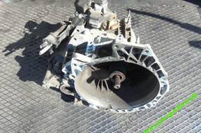 КОРОБКА ПЕРЕДАЧ XS7 год,7002EA FORD MONDEO MK2 2.5 V6B