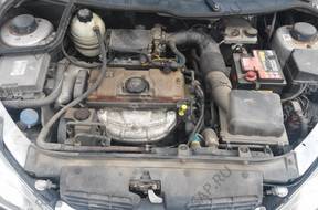 КОРОБКА ПЕРЕДАЧW 1,4 8V PEUGEOT 206 2000 год APY