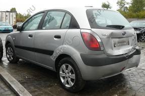 КОРОБКА ПЕРЕДАЧW 1,5 16V  CRDI KIA RIO II