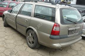 КОРОБКА ПЕРЕДАЧW 1,8 OPEL VECTRA БЕНЗИН "97 год,. KOMBI