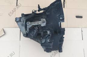 КОРОБКА ПЕРЕДАЧW 1.8 VOLVO C30 S40 V50 3M5 год, 7002 XC