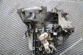 КОРОБКА ПЕРЕДАЧW 1C1 год,7002BH FORD TRANSIT 2.0 TDDI