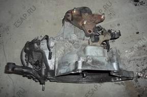 КОРОБКА ПЕРЕДАЧW 2.0 DTID MAZDA PREMACY 323 2004 год,