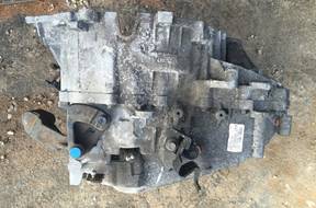 КОРОБКА ПЕРЕДАЧW 2.4 D5 VOLVO S60 V70 456 год, 7002 DB