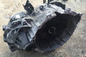 КОРОБКА ПЕРЕДАЧW 2.4 D5 VOLVO S60 V70 456 год, 7002 DB