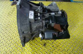 КОРОБКА ПЕРЕДАЧw 2S6 год,7002JB Fiesta MK6 1,3