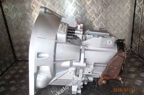 КОРОБКА ПЕРЕДАЧW 2S6 год,-7002MA FORD FIESTA 1.3