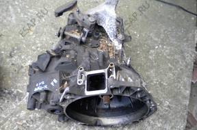 КОРОБКА ПЕРЕДАЧw 2X4 год,7002CA JAGUAR X-TYPE 2.1 KRK