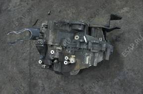 КОРОБКА ПЕРЕДАЧW 30616141/141 VOLVO S40 V40 1.9 115