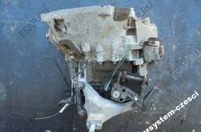КОРОБКА ПЕРЕДАЧW 4S7 год,-7002-CA MONDEO MK3 1.8 16V