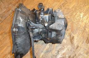 КОРОБКА ПЕРЕДАЧW 90400209 МЕХАНИКА OPEL CORSA C 1.0