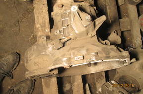 КОРОБКА ПЕРЕДАЧW 90522510 0081226 OPEL CORSA ASTRA