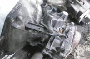 КОРОБКА ПЕРЕДАЧw astra Corsa БЕНЗИН 1.0 2000 год 135ty km