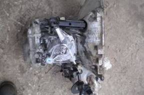 КОРОБКА ПЕРЕДАЧw Astra F Tigra Corsa БЕНЗИН  1.4 16V