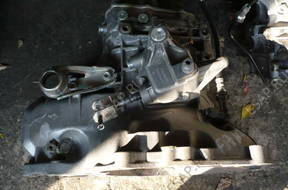 КОРОБКА ПЕРЕДАЧw Astra Zafira Combo 1.7 DI F17W355