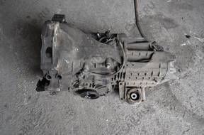 КОРОБКА ПЕРЕДАЧw AUDI 80 B3 1.8 WRO