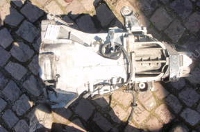 КОРОБКА ПЕРЕДАЧw AUDI 80 B4 2.0 8V CDY