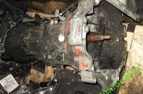 КОРОБКА ПЕРЕДАЧW AUDI A4 1.6-1.8 DHE