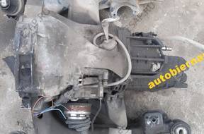 КОРОБКА ПЕРЕДАЧW AUDI A4 1.6 БЕНЗИН