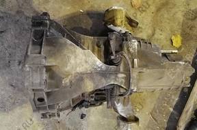 КОРОБКА ПЕРЕДАЧW AUDI A4 1.8 012301211N