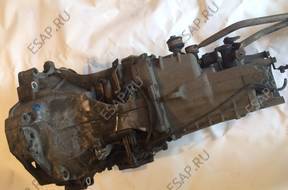 КОРОБКА ПЕРЕДАЧW  AUDI A4 B6 012301103AD