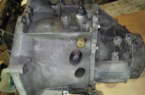 КОРОБКА ПЕРЕДАЧW BERLINGO 1.6HDI 20DP37 2006 год