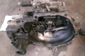 КОРОБКА ПЕРЕДАЧw Chrysler Voyager II 2.5 TD 1997 год
