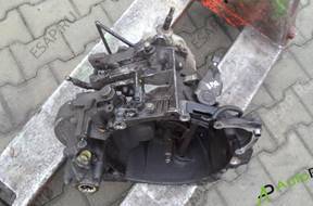 КОРОБКА ПЕРЕДАЧW CITROEN C15 1.9 D DW8