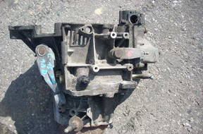 КОРОБКА ПЕРЕДАЧW CITROEN C15 C 15 1,9 D 1995 год.