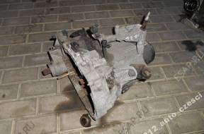 КОРОБКА ПЕРЕДАЧw clio 1,2 16V 2002 год D4F
