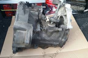 КОРОБКА ПЕРЕДАЧw CZM 16 047 / 37 0111 SKODA Audi VW