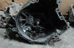 КОРОБКА ПЕРЕДАЧW D15Z3  HONDA CIVIC VI  1.5  V-TEC.