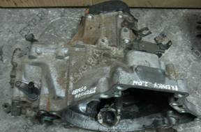 КОРОБКА ПЕРЕДАЧW D15Z3  HONDA CIVIC VI  1.5  V-TEC.
