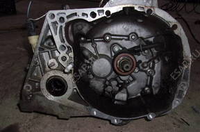 КОРОБКА ПЕРЕДАЧW DACIA DUSTER 1.6 2010 год JR5 187 2x4