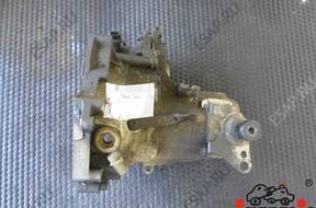 КОРОБКА ПЕРЕДАЧw DDH Vw Polo 1,4 44kW 94-99