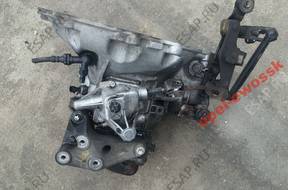 КОРОБКА ПЕРЕДАЧw F13PC394 Opel Astra H 3 Zafira БЕНЗИН 2