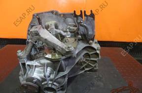 КОРОБКА ПЕРЕДАЧW FOCUS C-MAX 1.6 TDCI 3M5 год,7002YD
