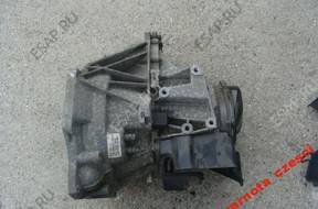 КОРОБКА ПЕРЕДАЧW FOCUS MK1 1.4 1.6 98WT-7F096-AB