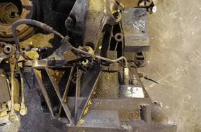 КОРОБКА ПЕРЕДАЧW FOCUS MK1 1.4B XS4 год,70002CF