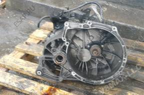 КОРОБКА ПЕРЕДАЧW  FORD C-MAX 1.6 TDCI 3M5 год,7002YF