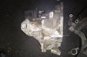 КОРОБКА ПЕРЕДАЧW FORD FIESTA 1,4 16V 02-