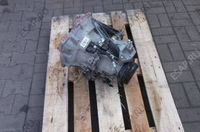 КОРОБКА ПЕРЕДАЧw Ford Fiesta 1.4 16V 2006 год
