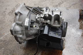 КОРОБКА ПЕРЕДАЧw FORD FIESTA MK7 1.4B SNJA 09 год,
