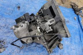 КОРОБКА ПЕРЕДАЧW FORD FIESTA MK7 1.4TDCI 8A6 год,7002EA
